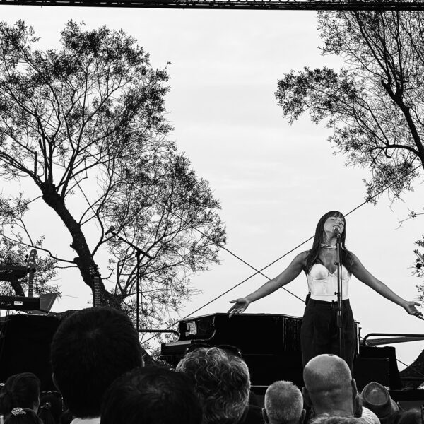 Ouidad continue de se faire une place de choix sur la scène musicale avec ce nouveau concert dans la capitale